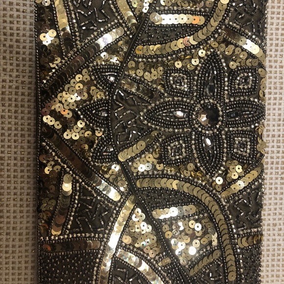 Handmade sequin Clutch - Picture 5 of 7